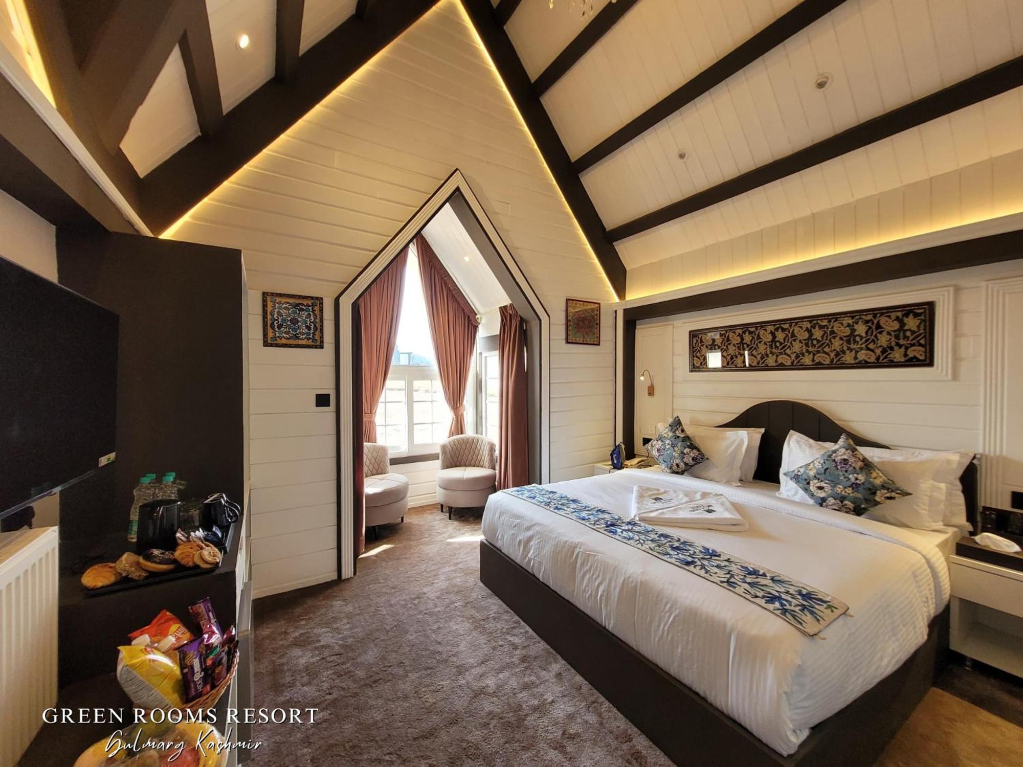 Green Rooms Resort Gulmarg Extérieur photo