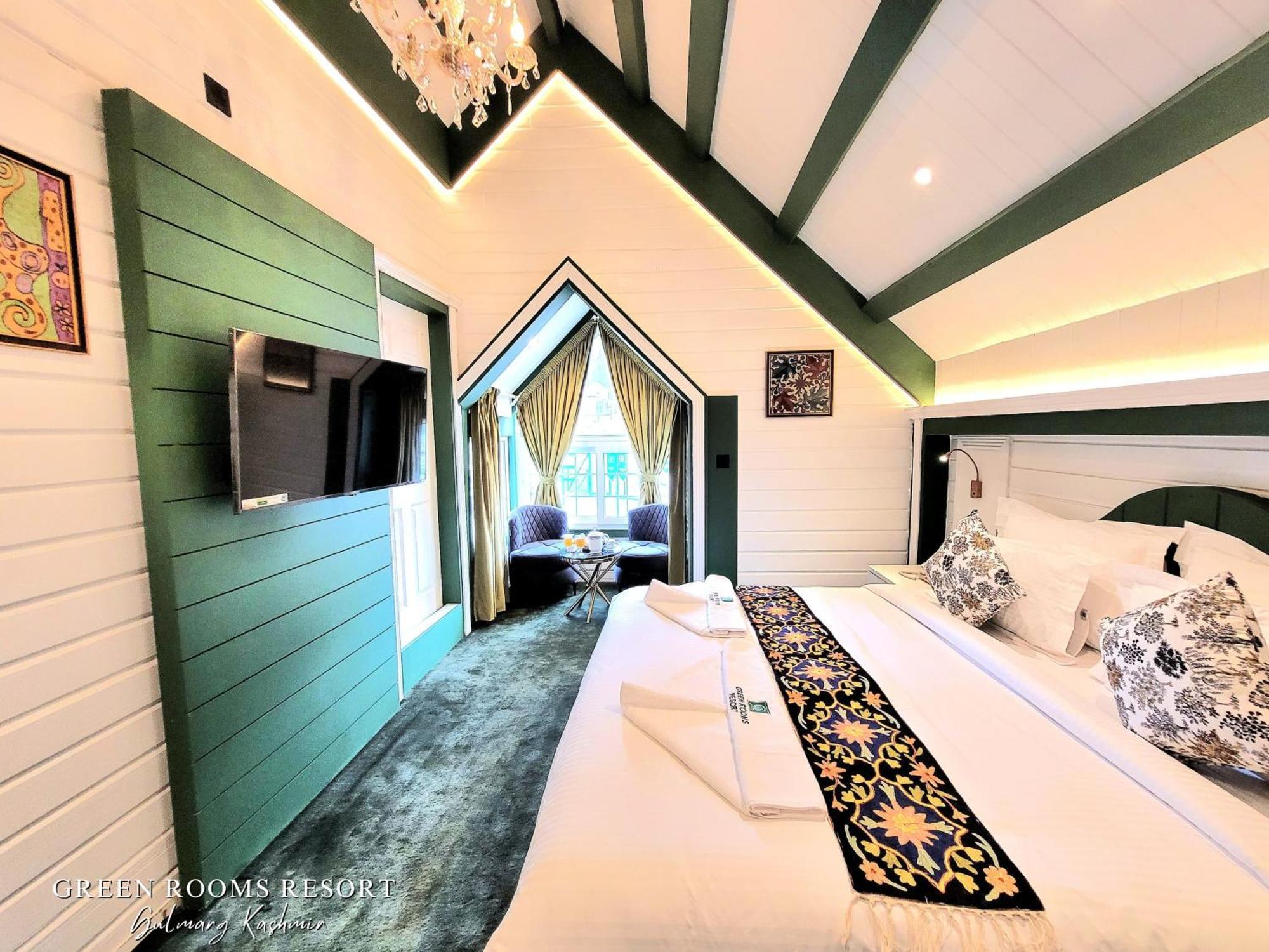 Green Rooms Resort Gulmarg Extérieur photo