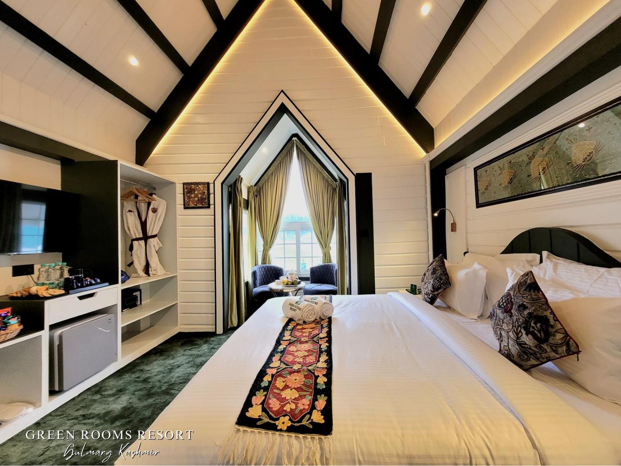 Green Rooms Resort Gulmarg Extérieur photo